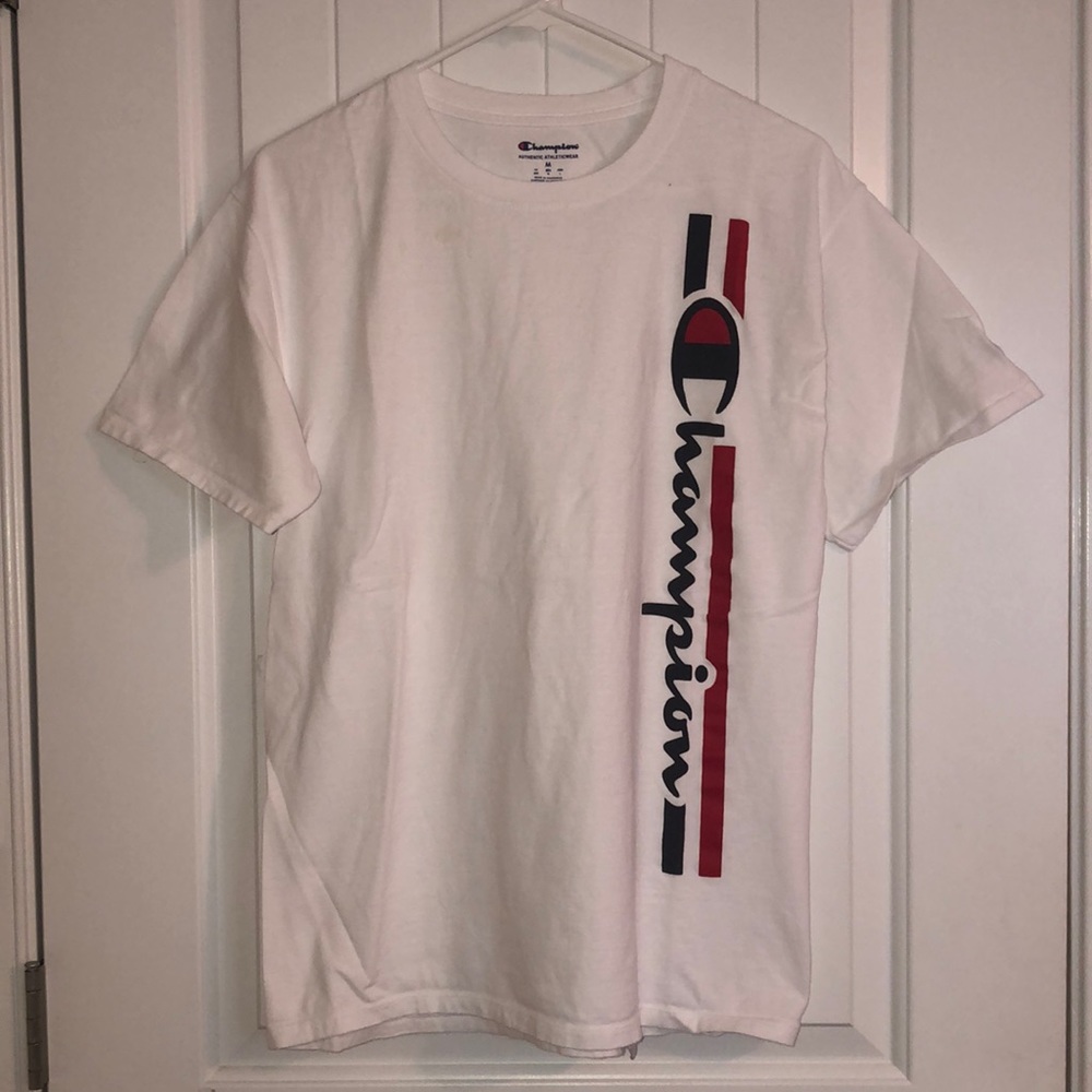 White Champion short sleeve